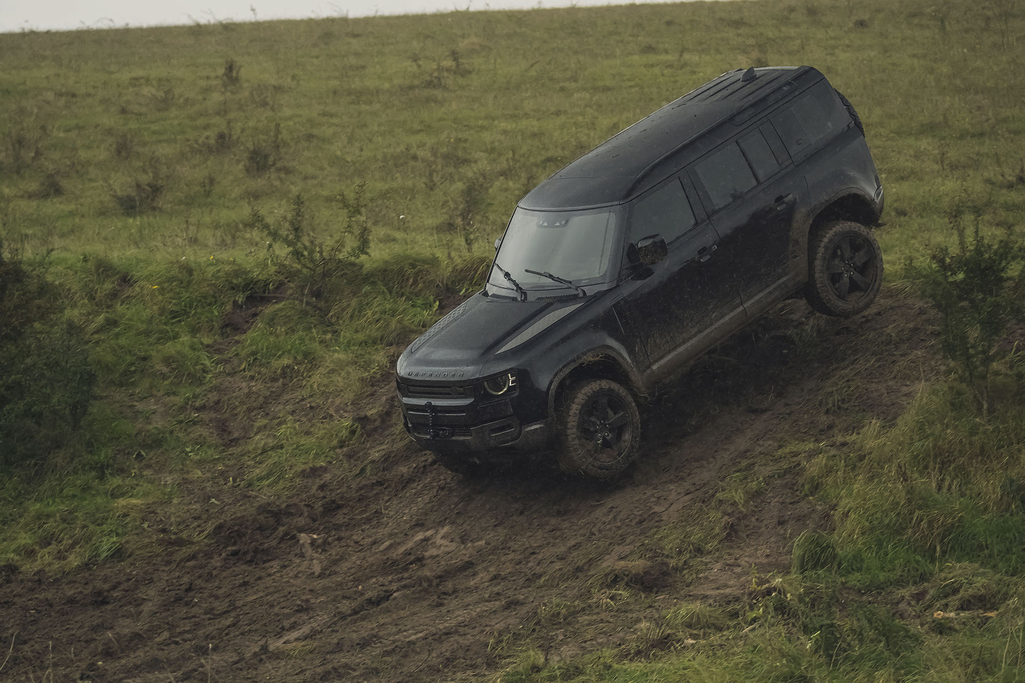 Land Rover turns to Twitter for the launch of the new Land Rover